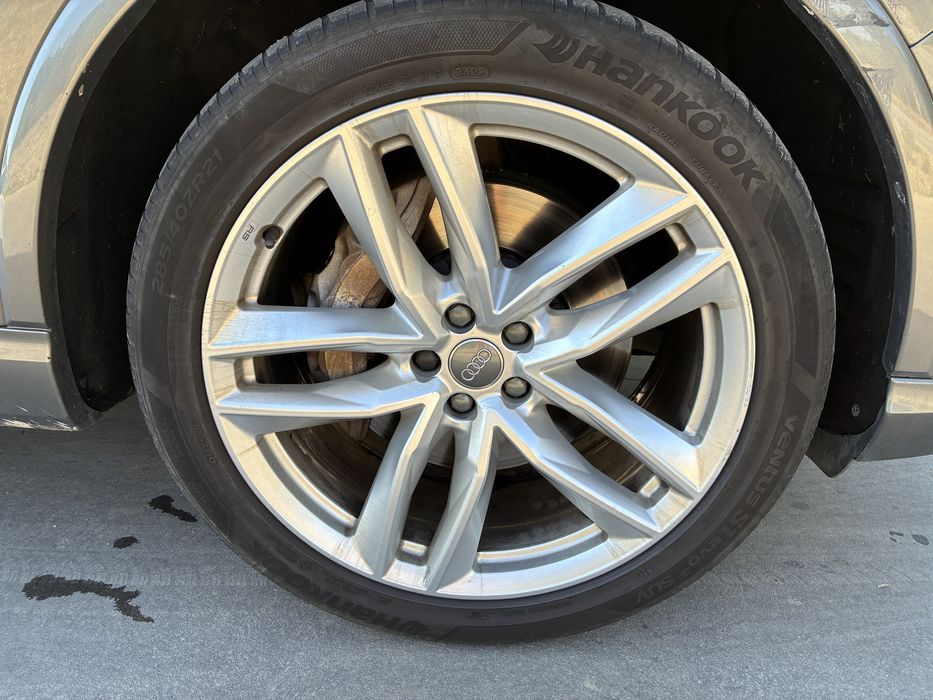 Jante audi q7 R21 anvelope 285/40/21 dot 2022