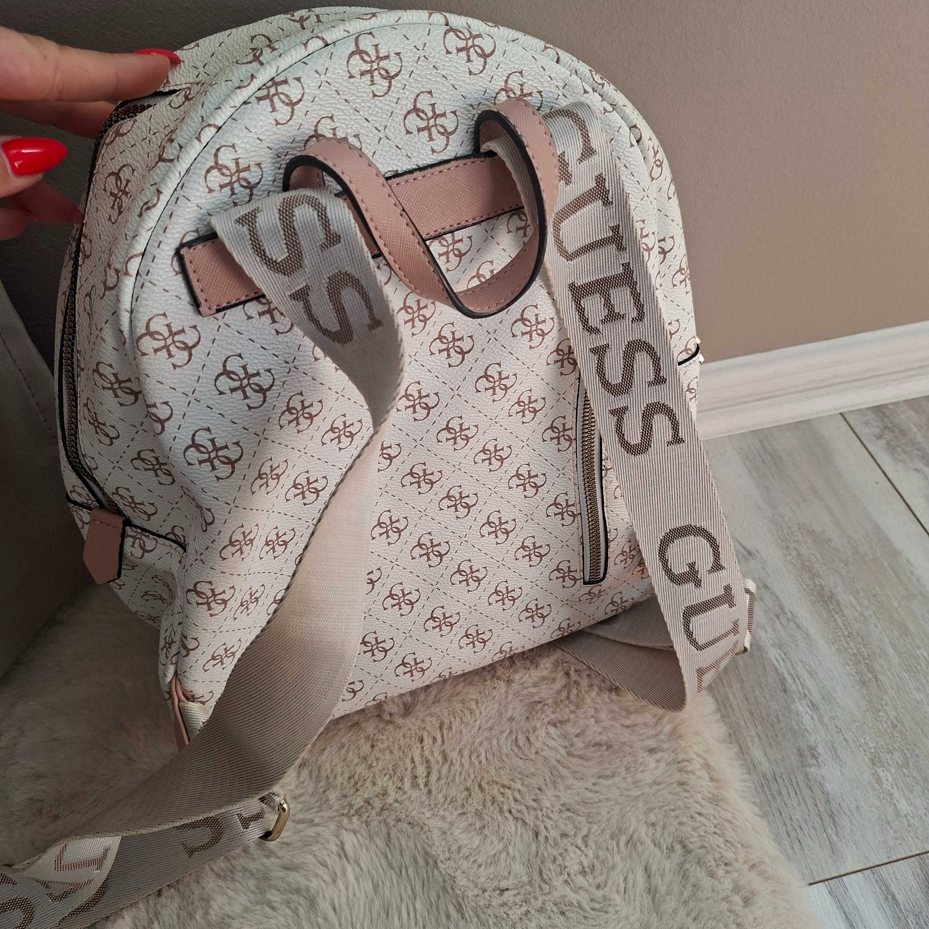 Дамска Раница Guess