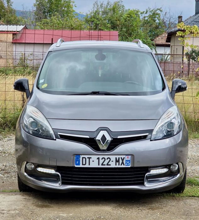 Renault Grand Scenic 1.6dci 130cp 1 propietar BOSE 7 locuri Piele Camera PDC Navi Clima