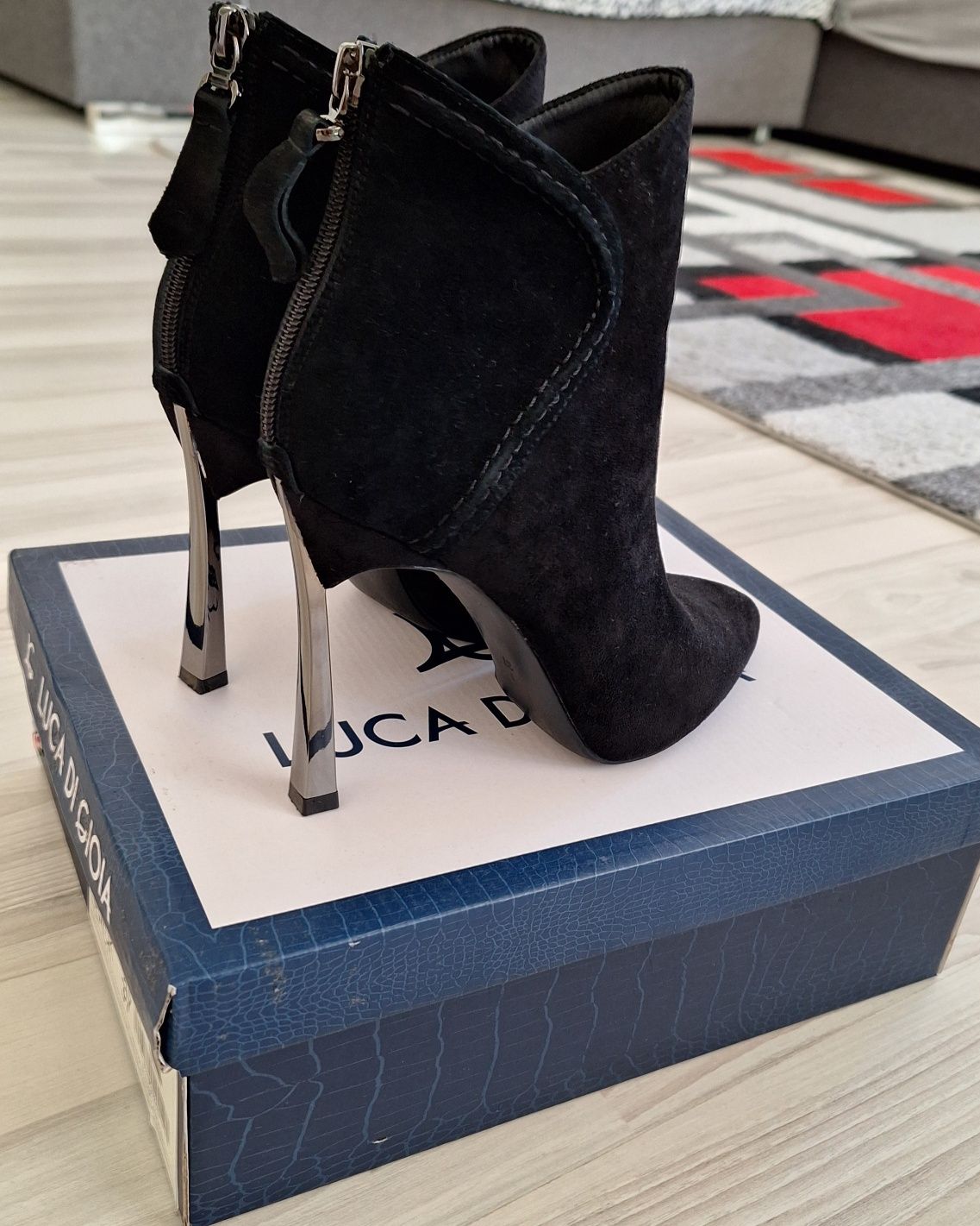 Botine Luca di Gioia piele intoarsa mar.37