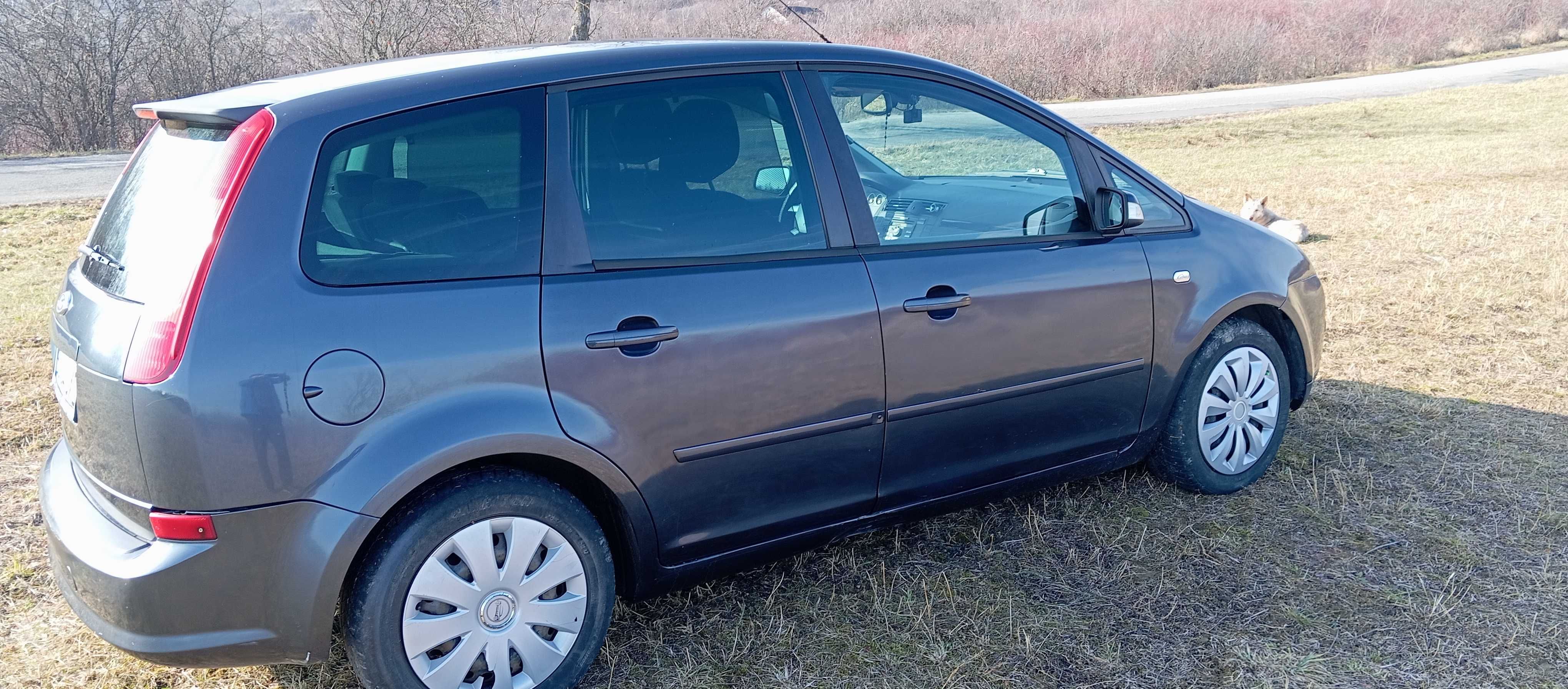 Vând Ford Focus C-max