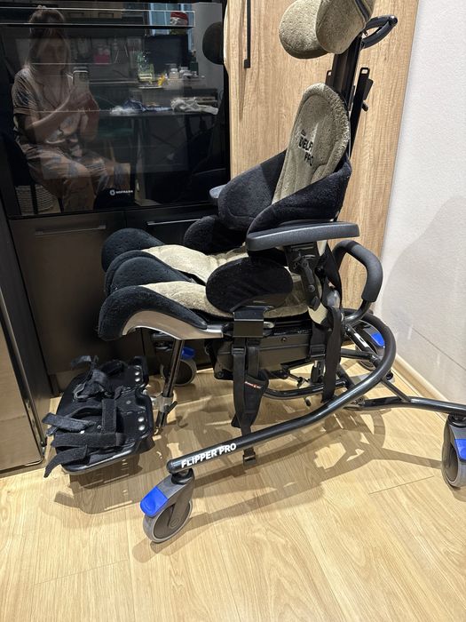 Детское кресло для детей с ДЦП