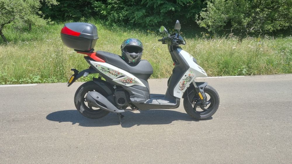Piaggio Typhoon 125 cc 4t