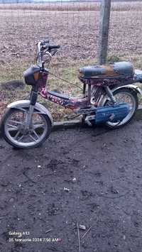 CADRU Moped  motoreta puch