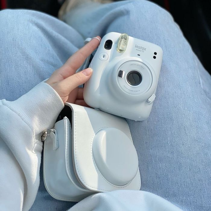 Продаю INSTAX 11 MINI Fujifilm