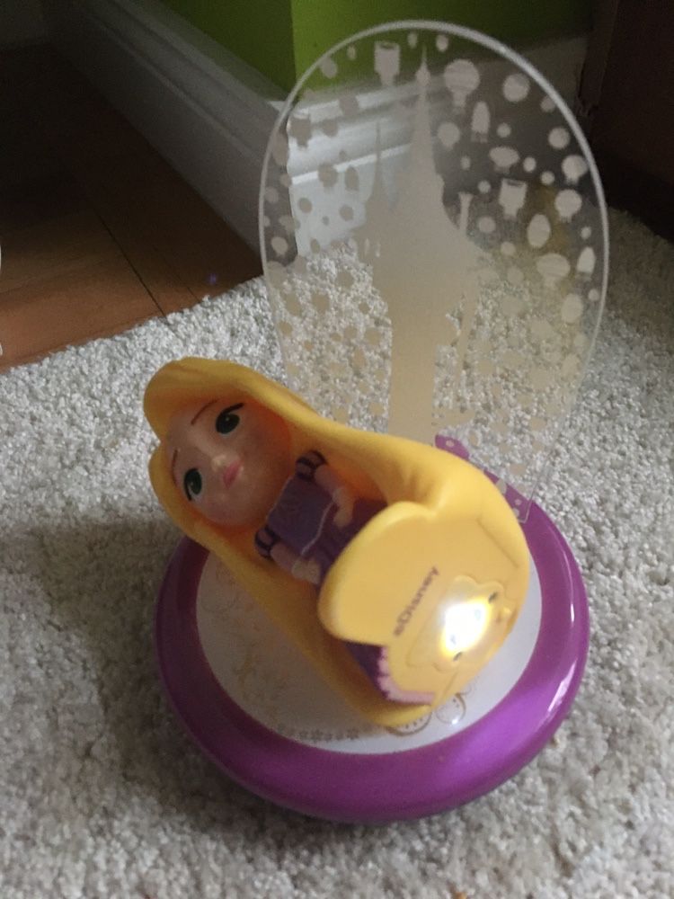 Lampa cu lanterna Rapunzel