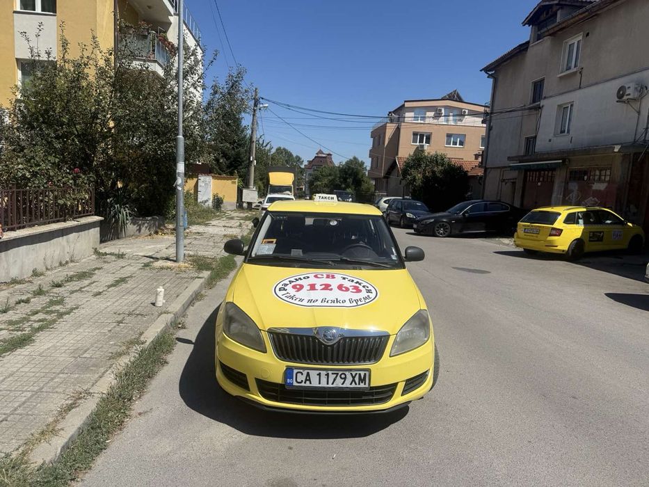 Предлагам под аренда Шкода Фабия. Аренда 250 лв. на седмица!