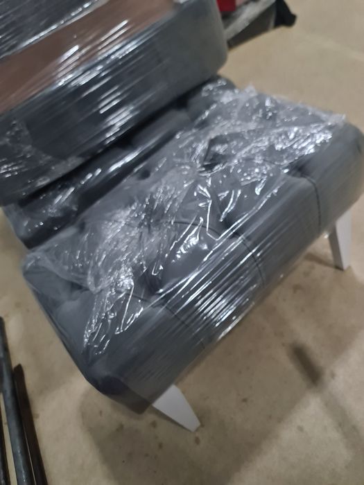 Продам пуфики цвет только т серый