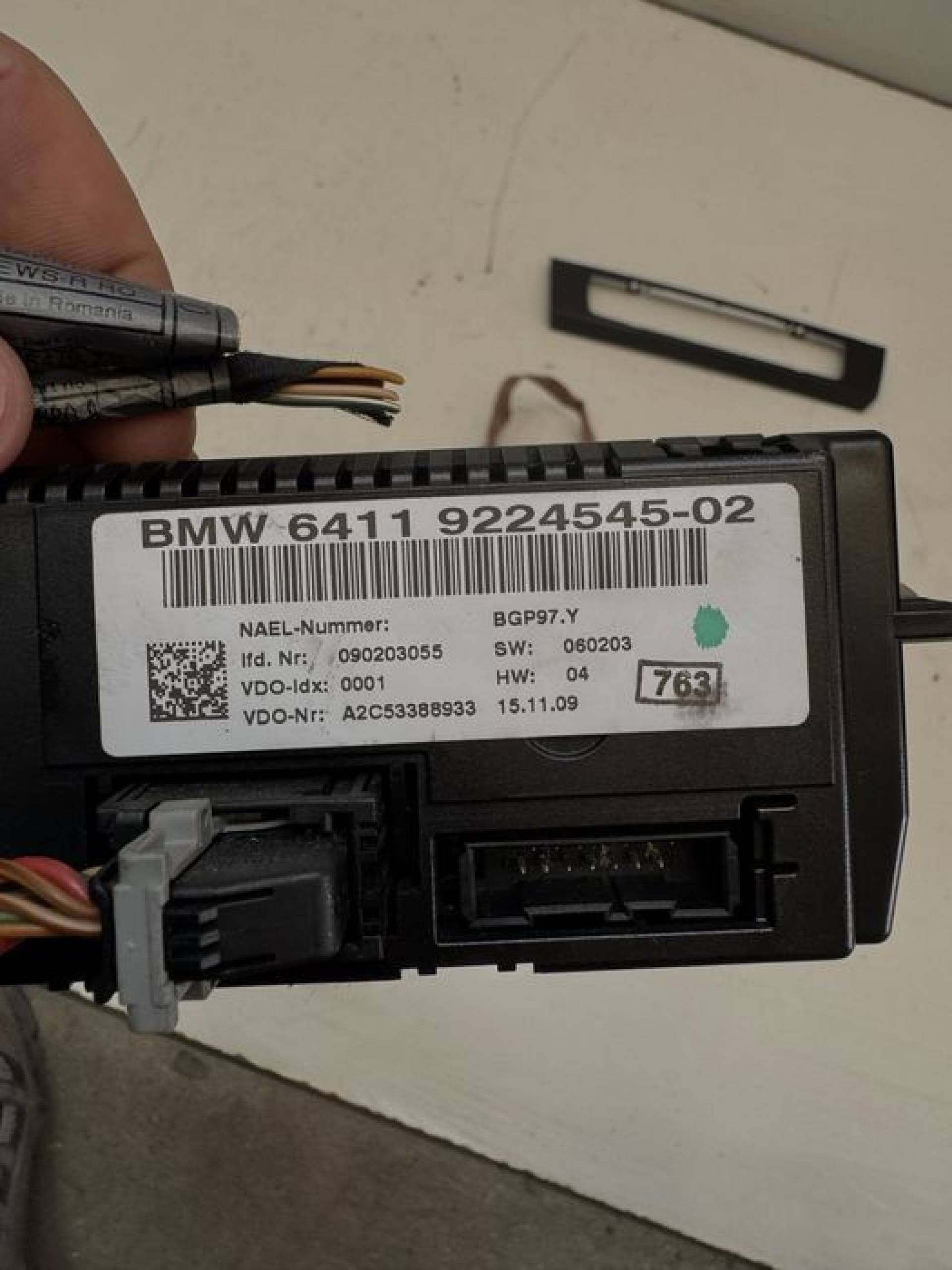 Panou modul climatronic buton start-stop BMW Seria 3 E90 E91 E92 E93