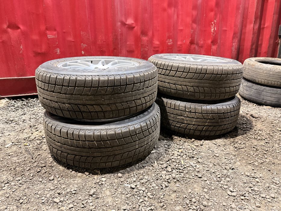 Продам диски с резиной r16