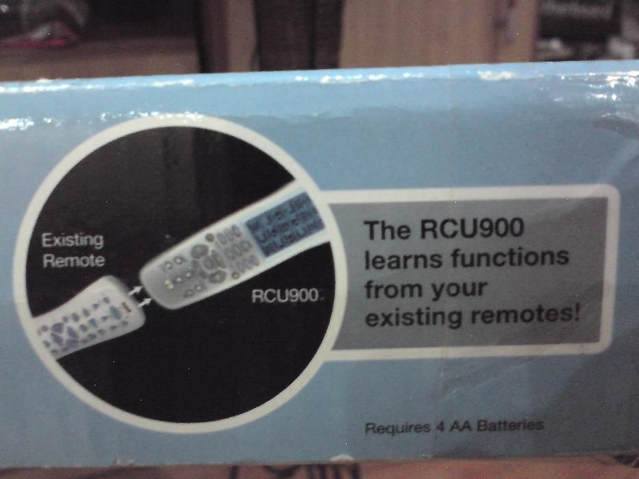 RCA RCU900 8-Device LCD touch screen learning universal remote control