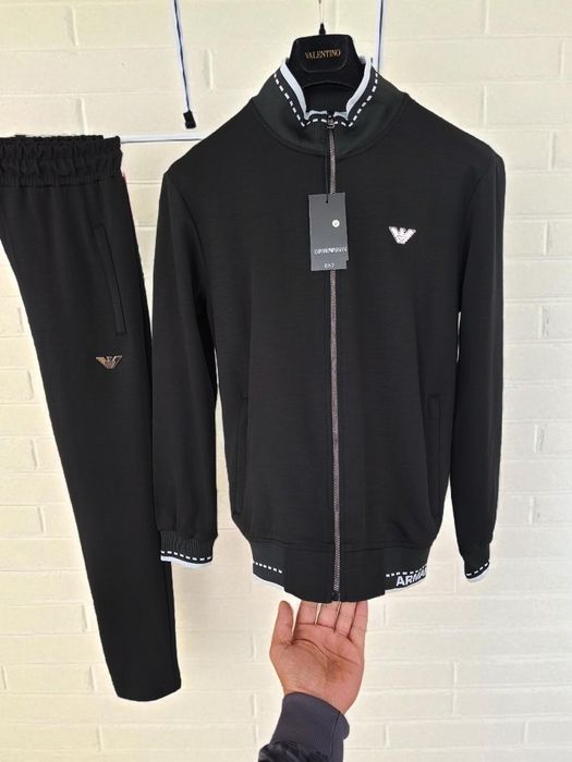 Trening Barbati Hugo Boss Tommy Hilfiger Armani