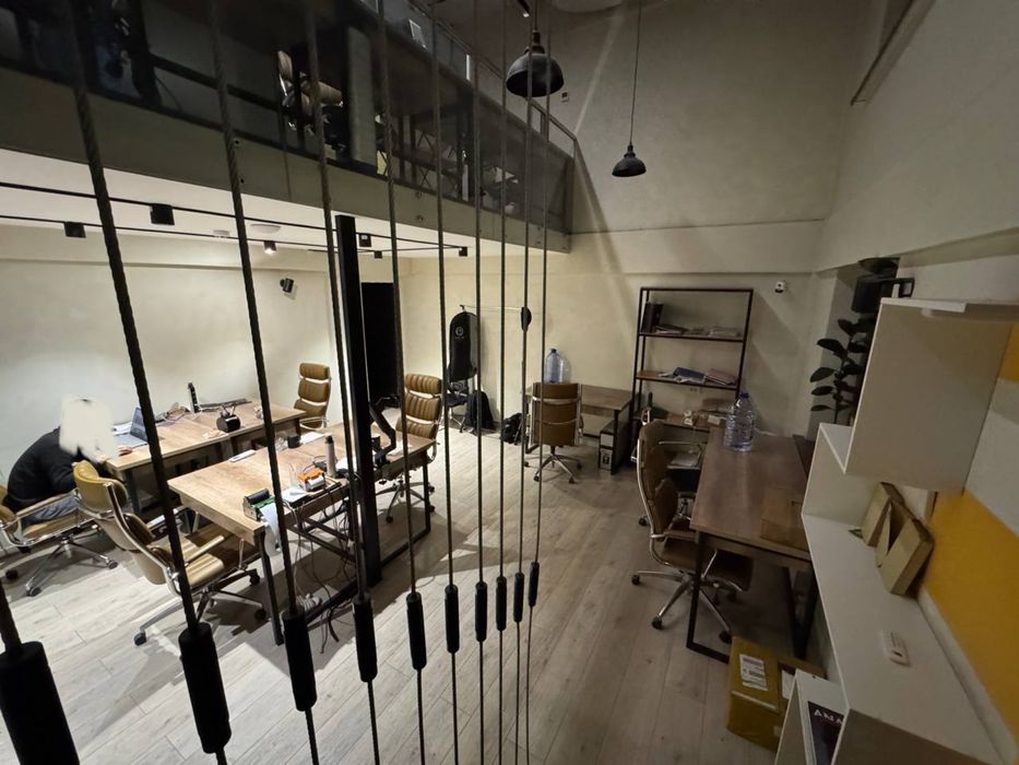 Срочно аренда офис Ганга Метро Гафур Гулям 176 кв м 1 этаж и 2 этаж