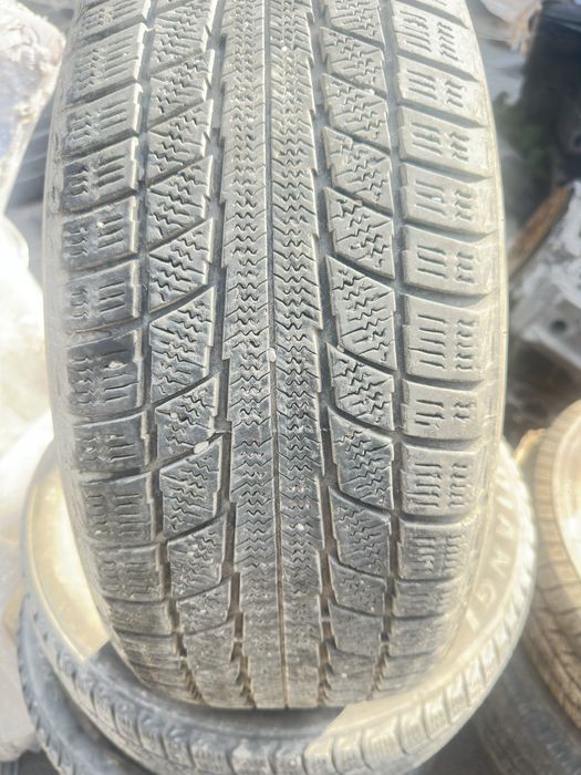 Зимняя резина 215/55/17