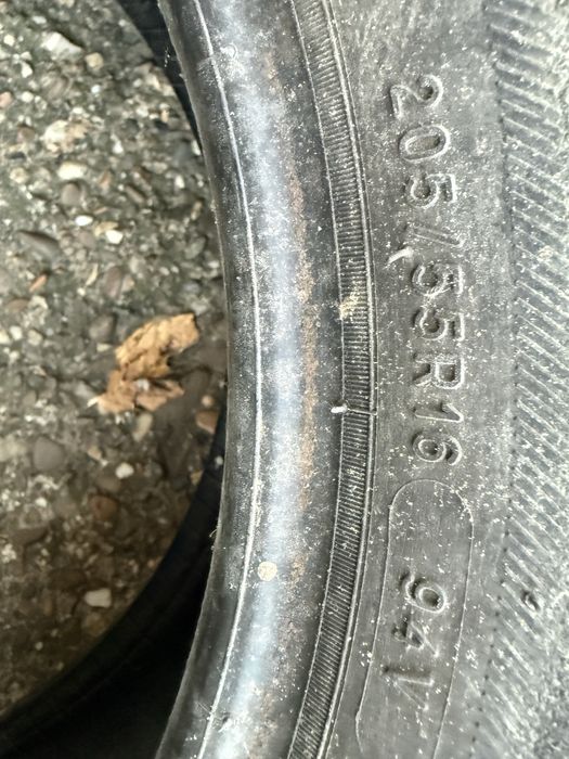 Vand 2 cauciucuri de iarna michelin