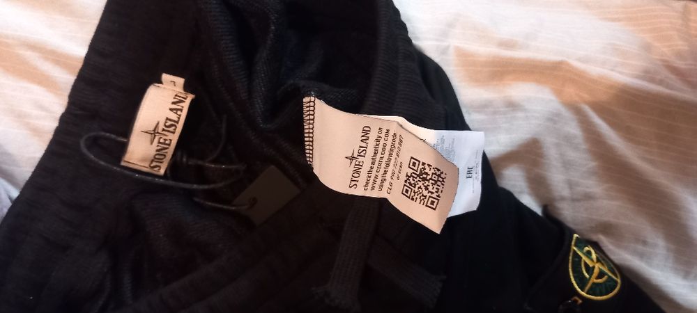 Екип на  Stone Island L