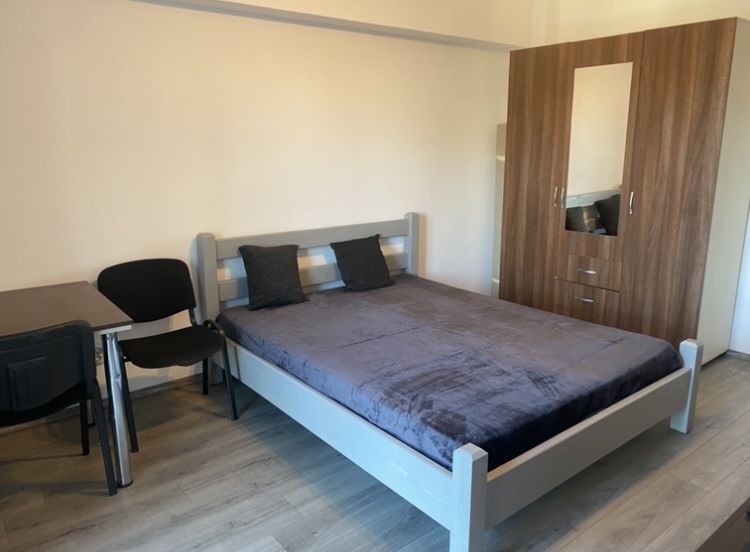 Garsoniera de inchiriat