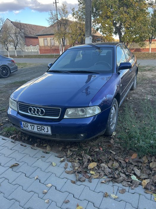 Audi a4 model b5 benzina gpl