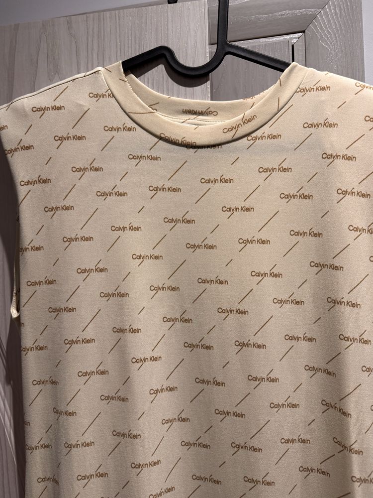 Рокля Calvin Klein