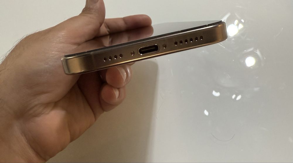 Iphone 16 Pro Max Desert Titanium 256 GB