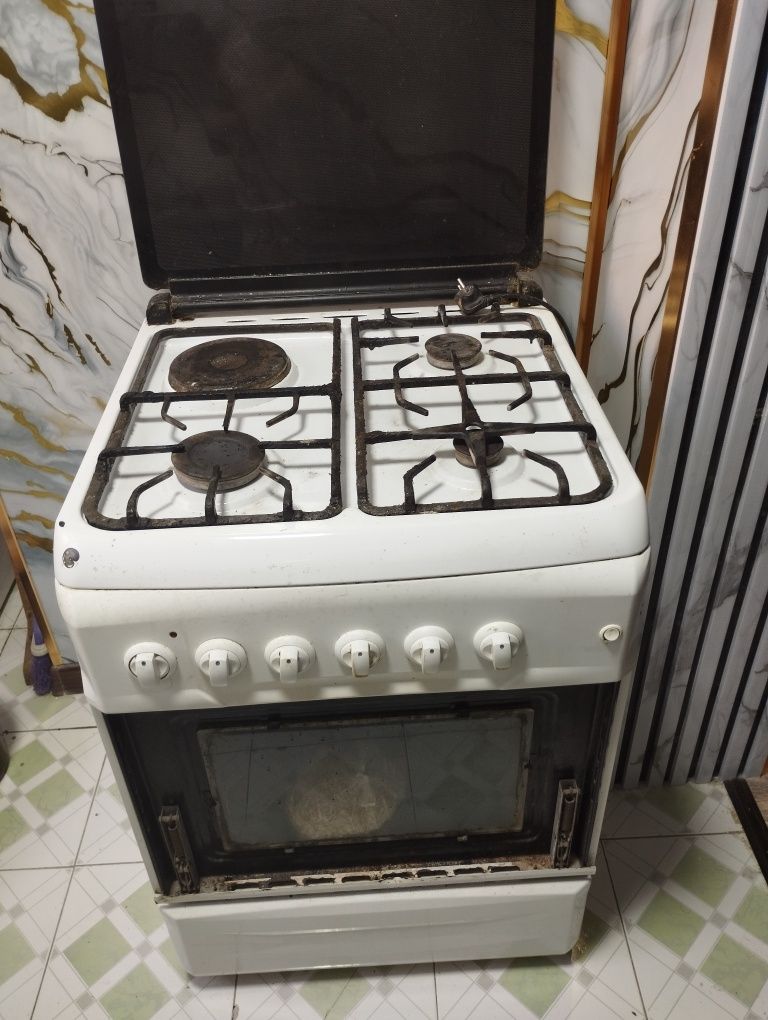 Sotildi проданно