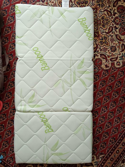 Бебешка кошара Chipolino Bella + матрак