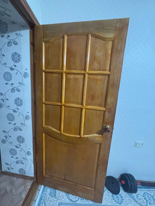 Продам деревянные двери