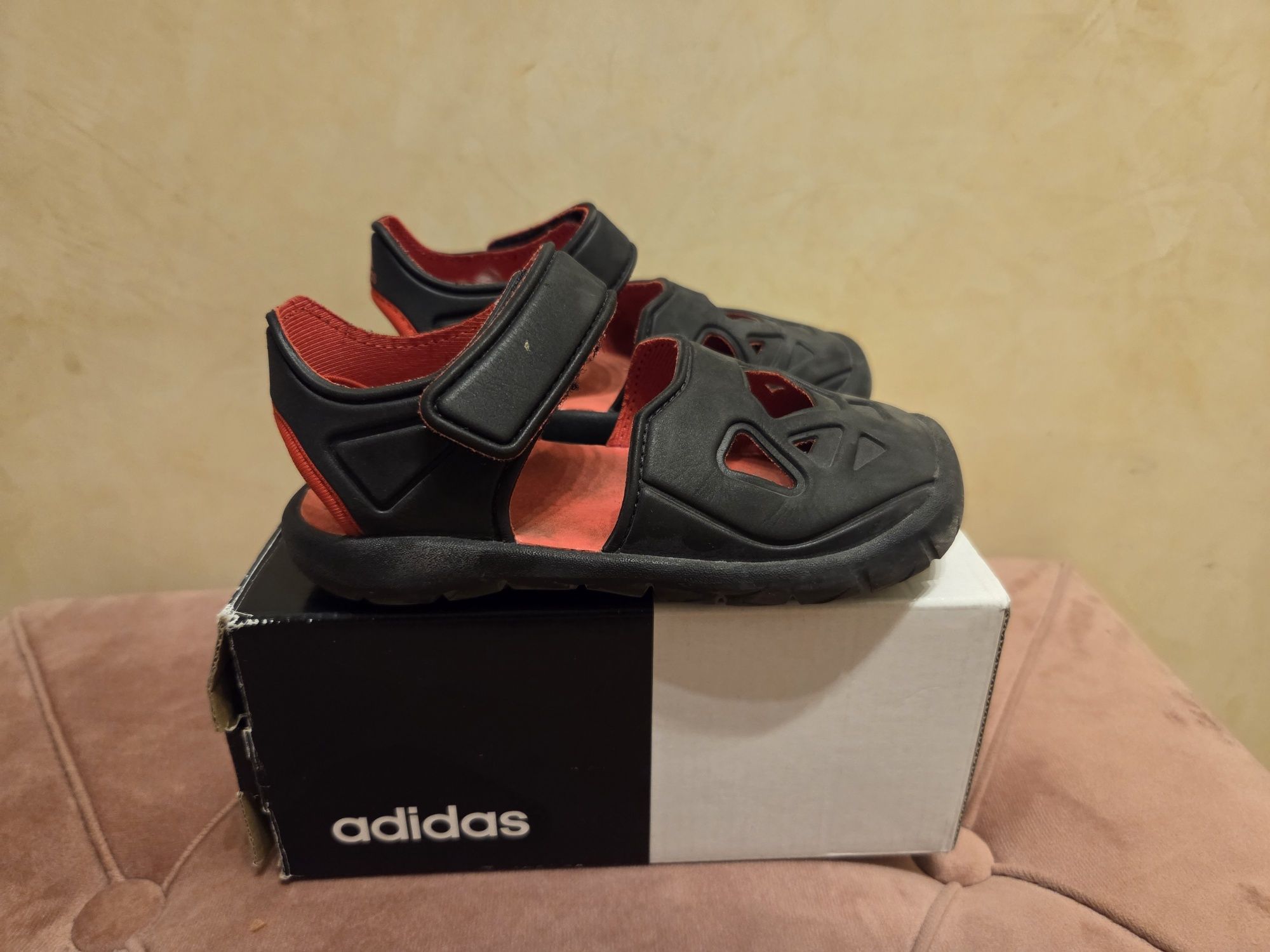 Детски сандали Adidas
