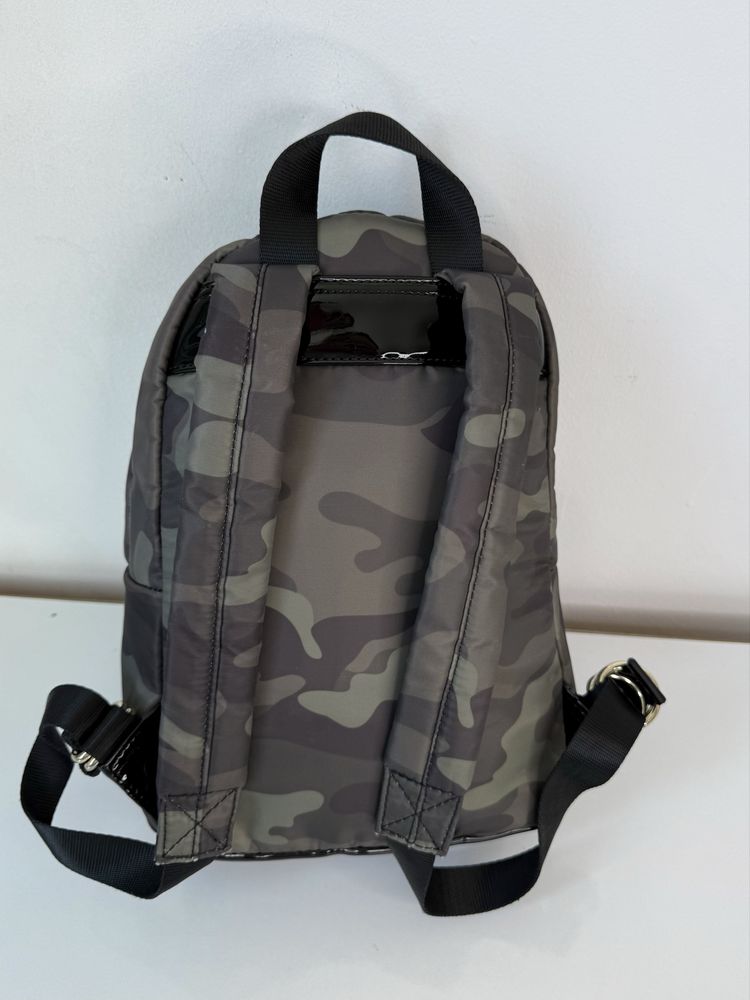 GUESS  Olive Green  Дамска Раничка