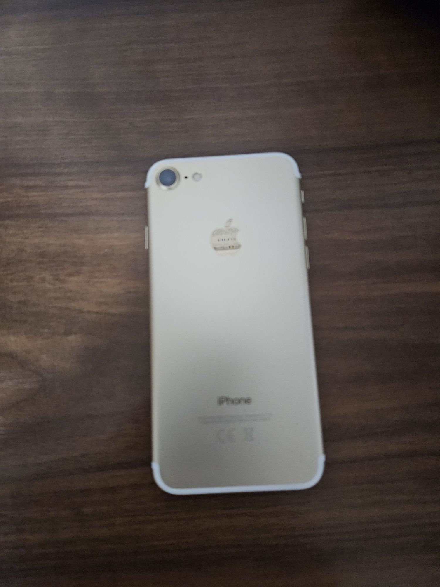 Vand Iphone 7,128 gb