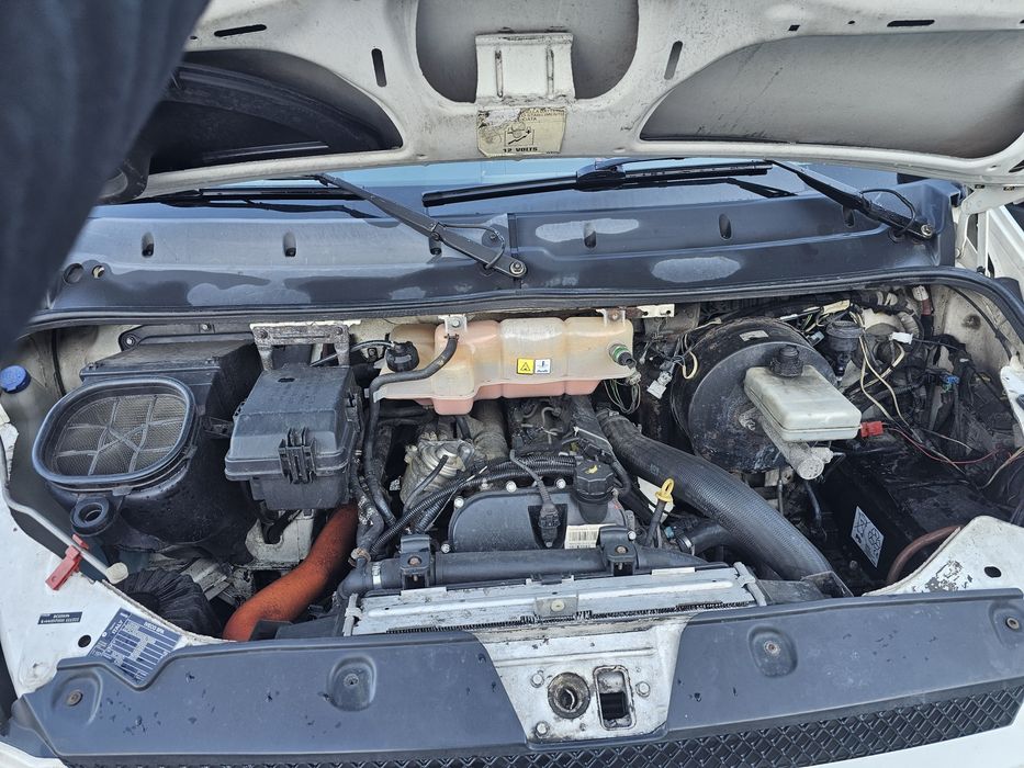 Autoplatforma Iveco Daily