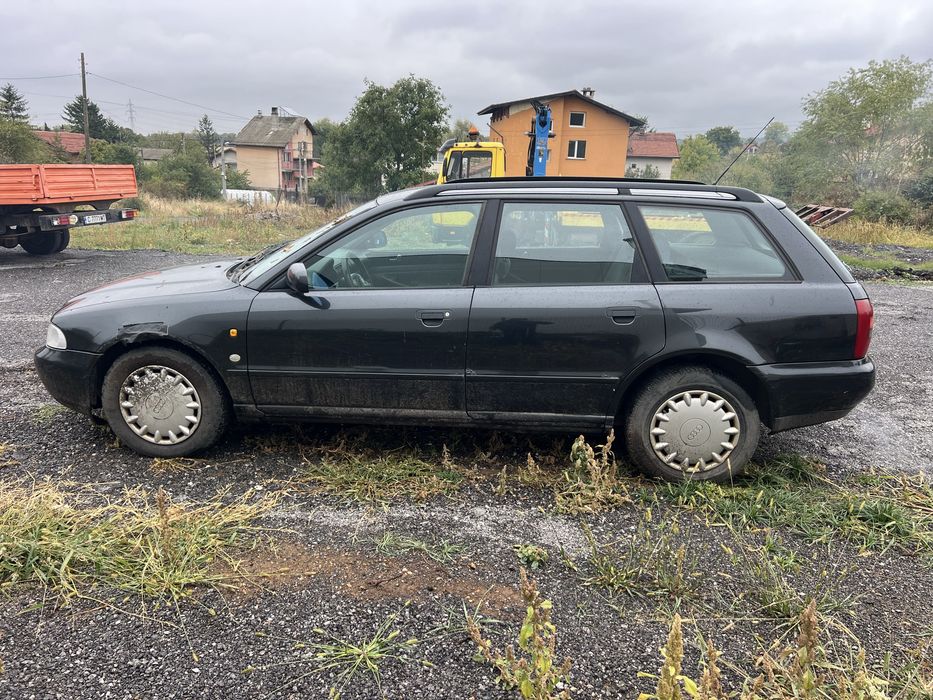 Audi A4 1,8T 150к.с  На Части 1997г Ауди А4