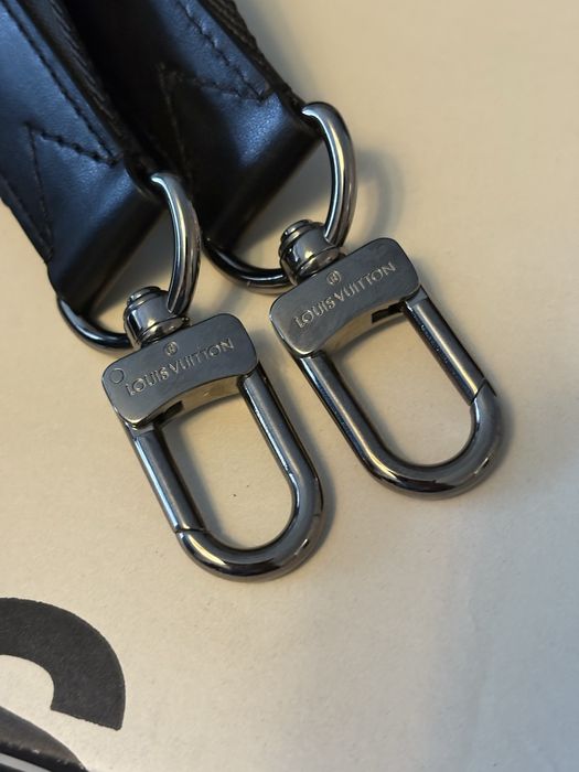 Curea Geanta , borseta, bagaj Louis Vuitton Nou! Original! Schimb!