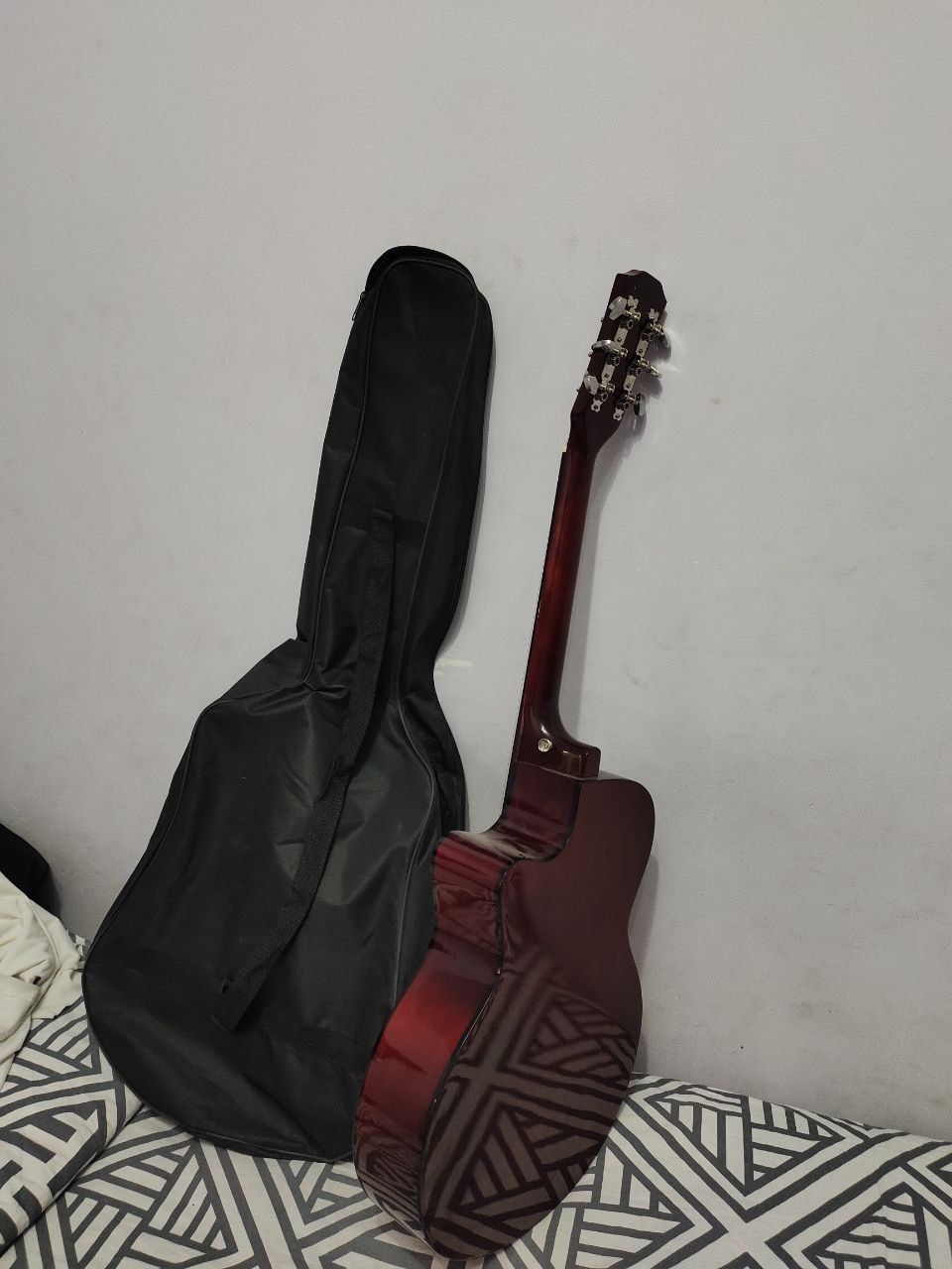 Gitara ahvoli ideal bonusga chexoli