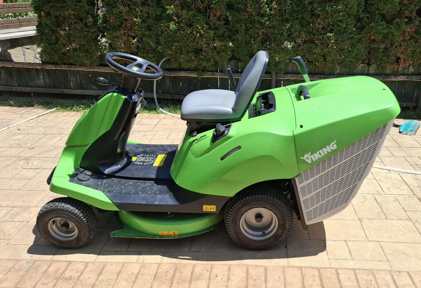 Tractor gazon VIKING MR4038.1