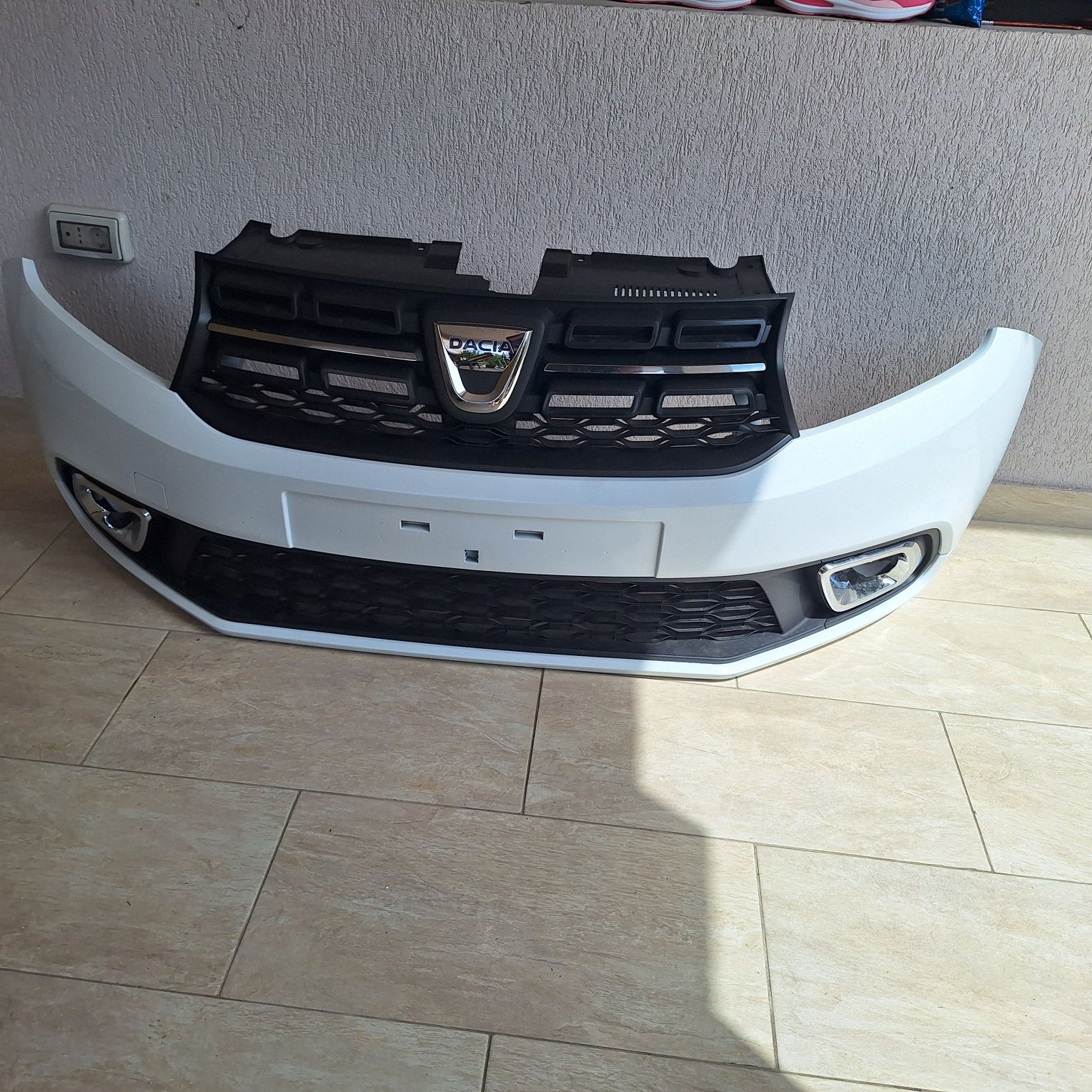 Bara spoiler fata dacia logan 2 sandero logan mcv