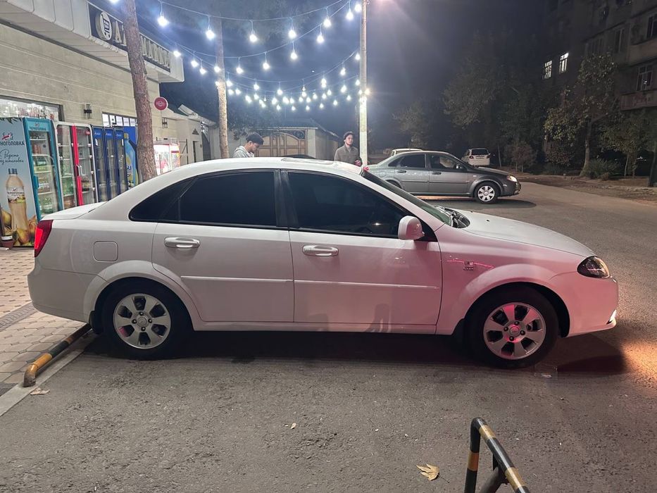 Jentra oq 2023 yili Vikub Arenda Nasiya savdo bo’lib to’lashga