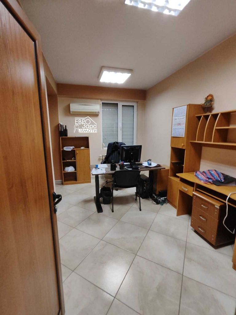 Продава се Промишлена сграда в Стара Загора, Индустриална зона - запад - 1000 кв.м за 1700 €/кв.м - Снимка #2