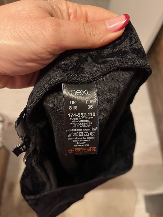 Черен елегантен клин/ панталон на известната марка Next