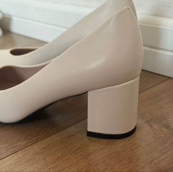 новые туфли 39 размер