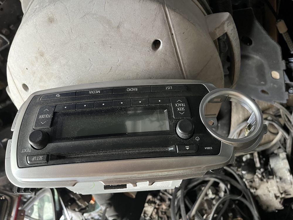 Радио/CD за Toyota Yaris скед 2012