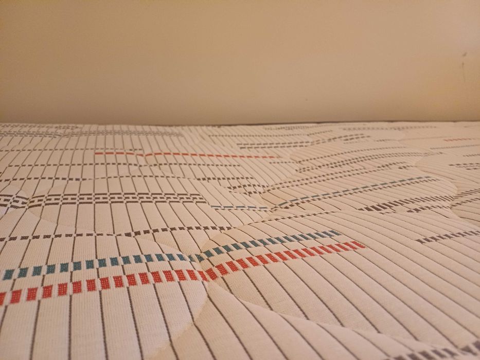 Еднолицев матрак използван 180 200 на символична цена