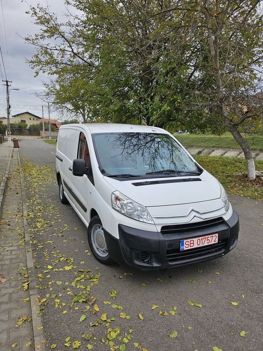 Vând Citroen jumpy
