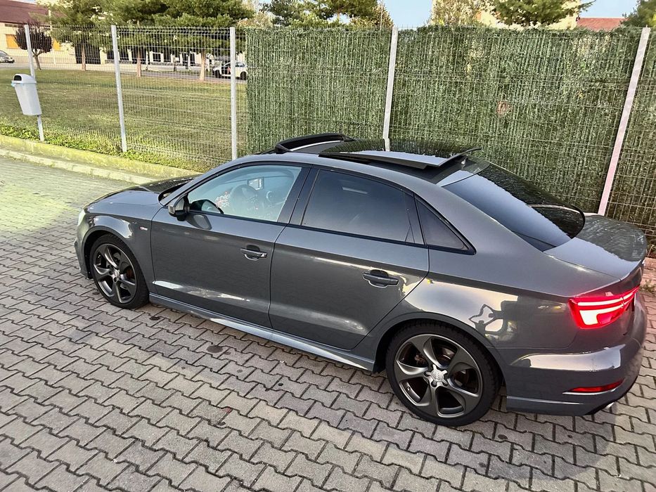 Audi A3 Audi A3 S Line / 2018 / Nardo Grey / Diesel