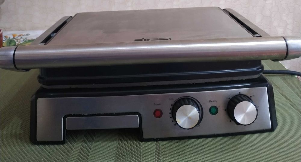 Гриль контактный КВ 1036, 2000 Ватт