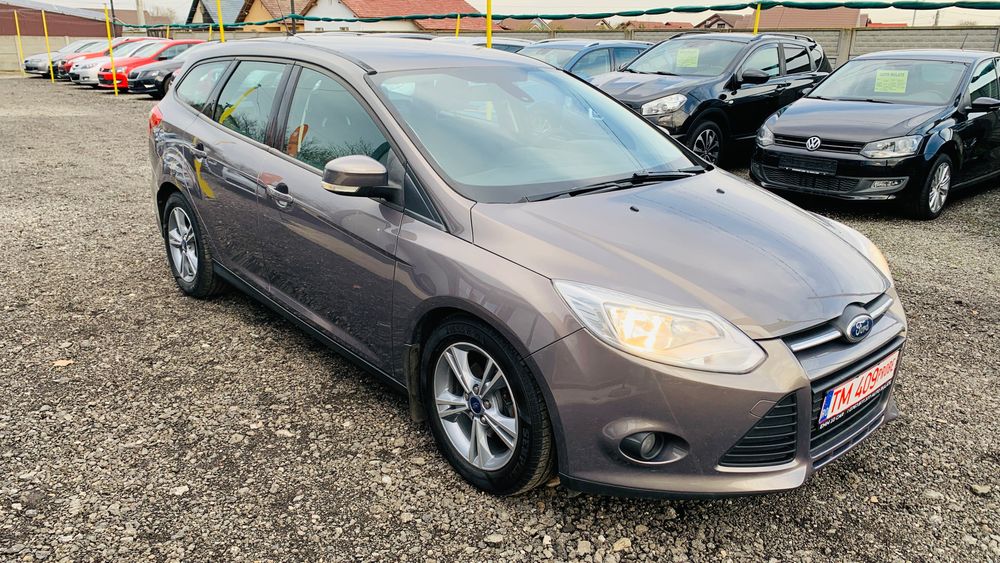 Ford Focus 3 Turnier/Combi 1.6 TDCi EURO 5 * CLIMATRONIC * AN 2013
