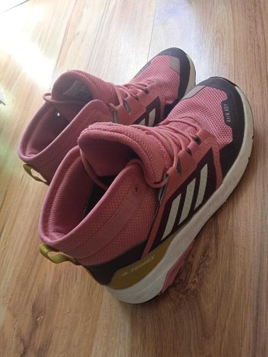 Маратонки ADIDAS TERREX - 36  2/3