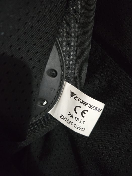 Яке Dainese Nexus