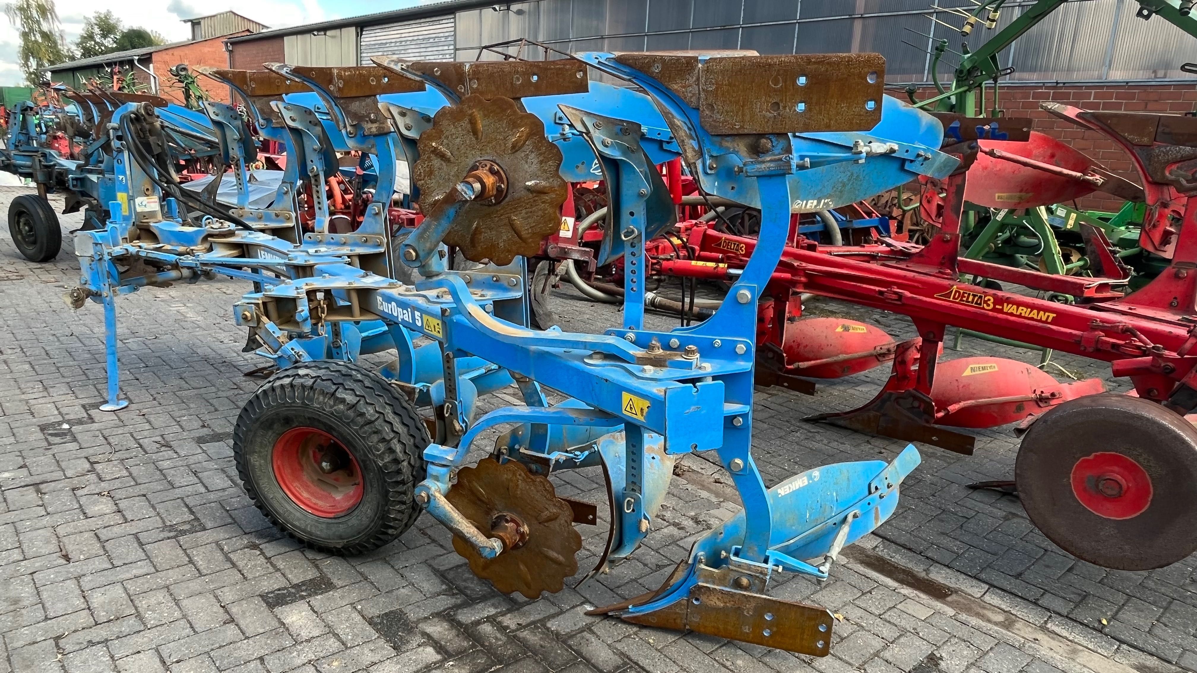 Lemken EurOpal 5 Omoch плуг, Claas, Case , John derry tortadi