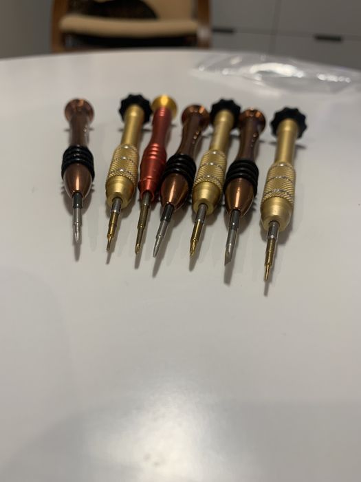 Surubelnita telefoane iphone cruce stea 0.8 y mecanica fina